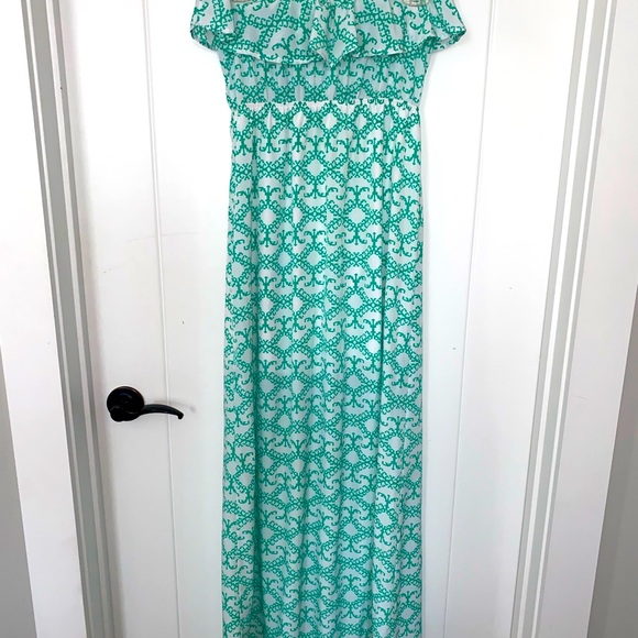 Green and White Maxi Dress (S) - Picture 3 of 3